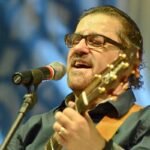 Asaph Bora expressou críticas ao Dia Nacional da Música Gospel, gerando