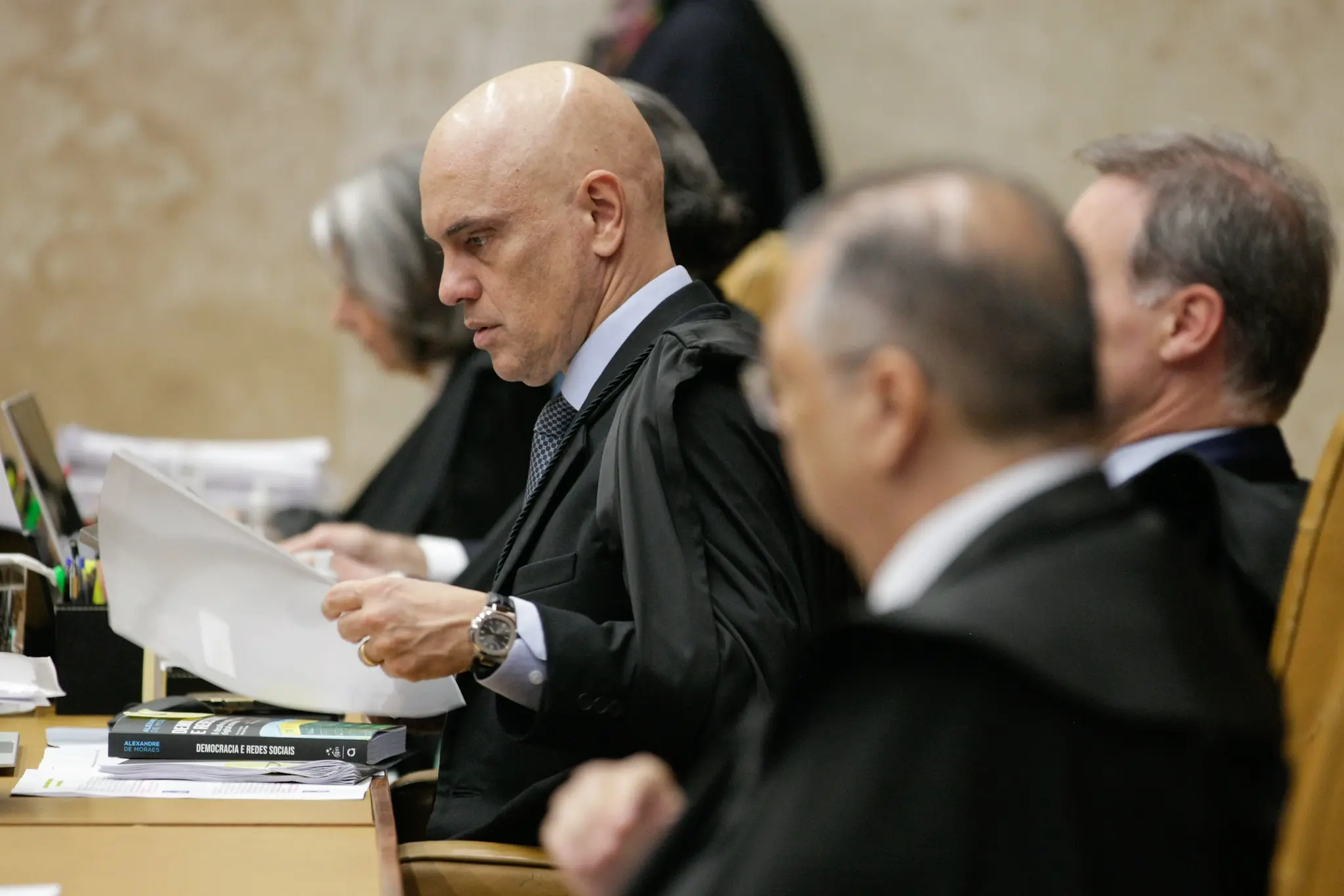 Críticas ao STF se intensificam nos EUA após articulação de Eduardo Bolsonaro 4 Críticas ao STF se intensificam nos EUA após articulação de Eduardo Bolsonaro - Imagem do artigo original