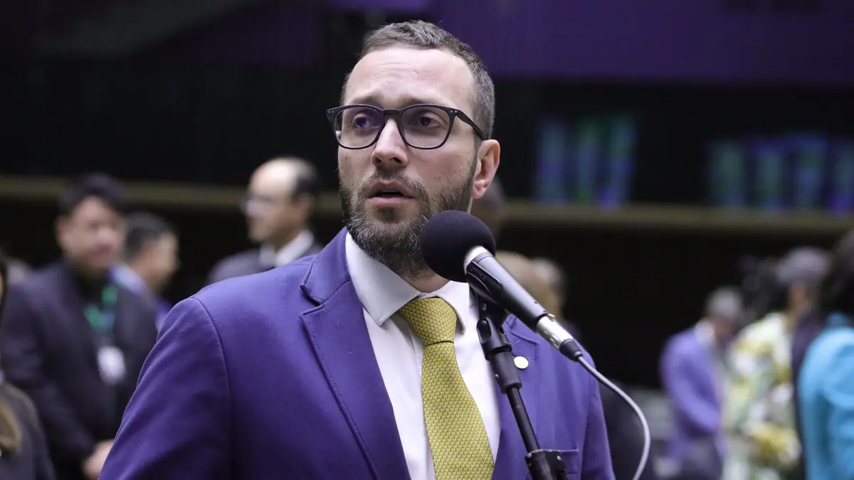 Moraes manda apurar Filipe Barros por possível atentado à soberania nacional 4 Moraes manda apurar Filipe Barros por possível atentado à soberania nacional - Imagem do artigo original
