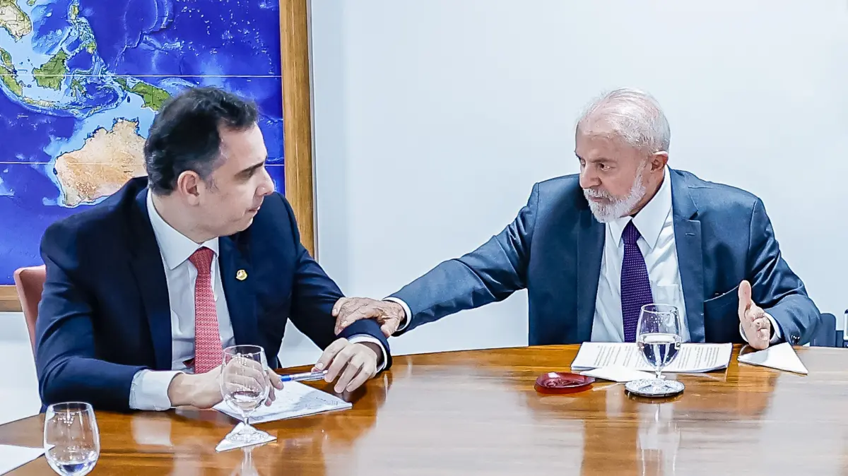Pacheco afirma que grupo de Bolsonaro “não propõe nada útil” e critica pedido de anistia 4 Pacheco afirma que grupo de Bolsonaro “não propõe nada útil” e critica pedido de anistia - Imagem do artigo original