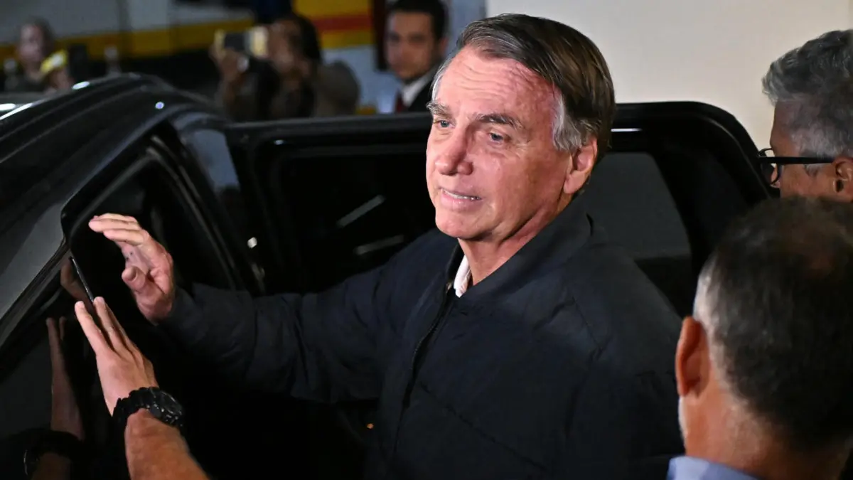 Deputado romeno acusa Judiciário brasileiro de perseguição contra Jair Bolsonaro 4 Deputado romeno acusa Judiciário brasileiro de perseguição contra Jair Bolsonaro - Imagem do artigo original