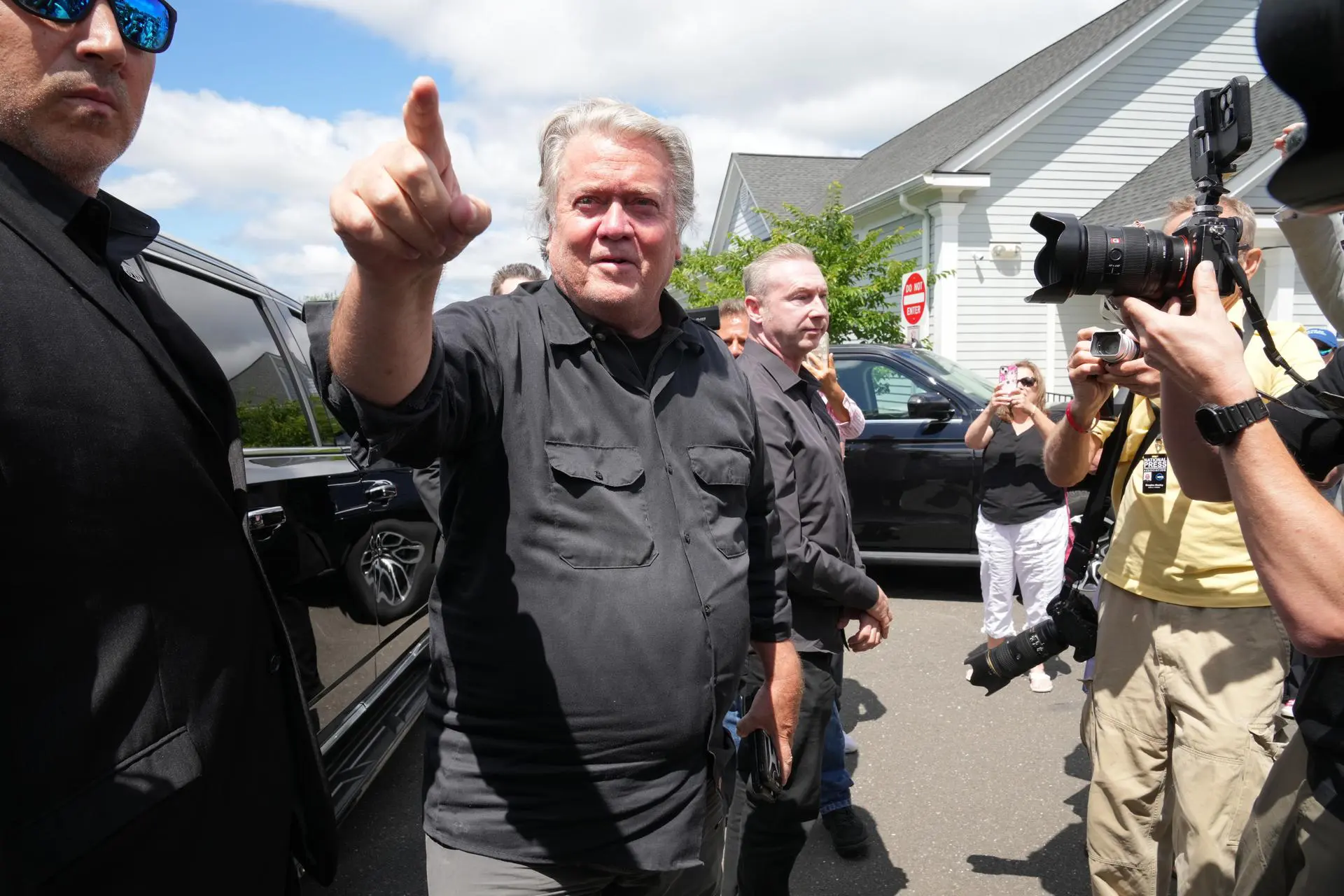 Steve Bannon: ex-estrategista de Trump visto pelo STF como articulador de sanções e elo da família Bolsonaro nos EUA - Imagem do artigo original