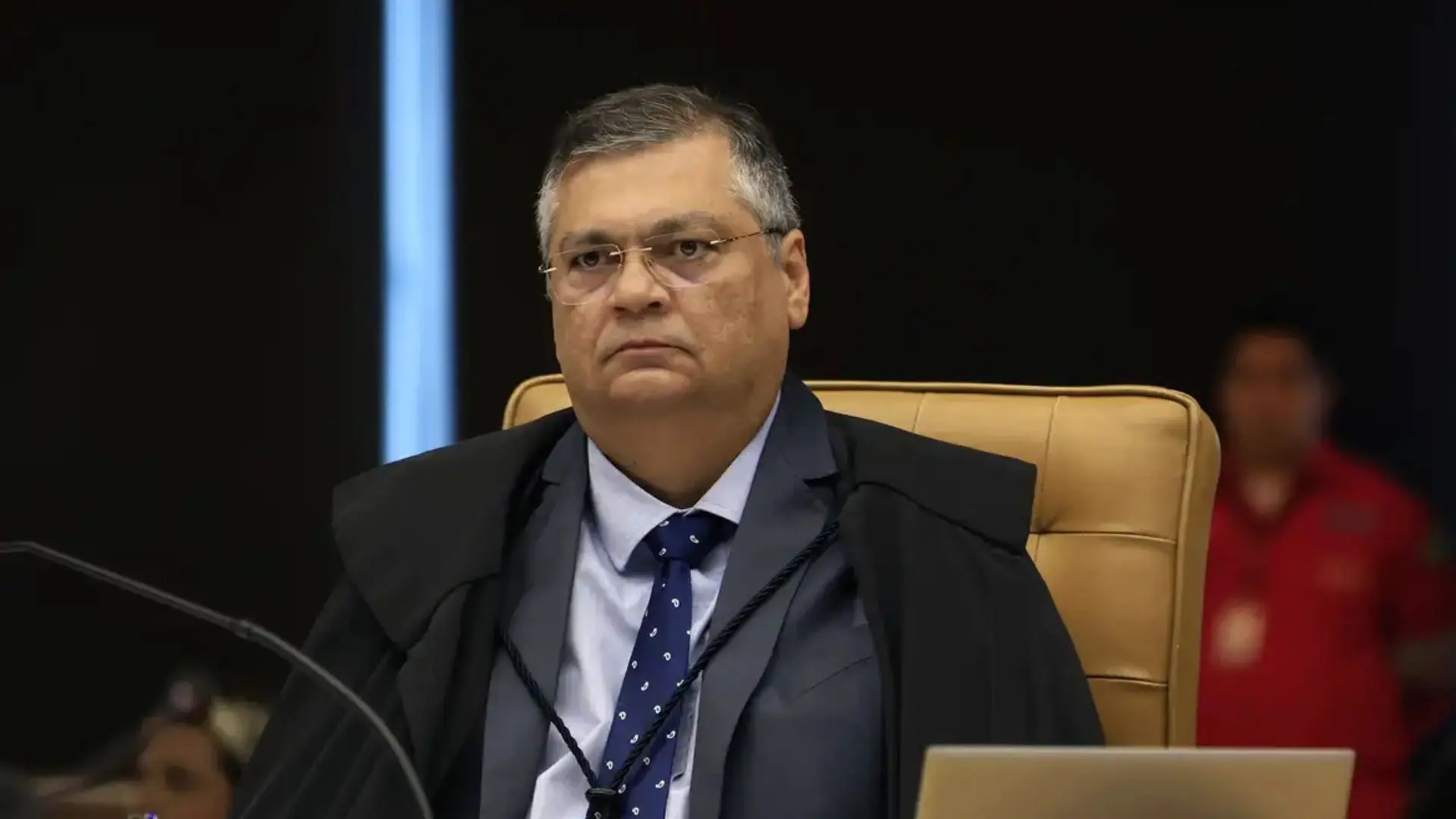 Flávio Dino recorre à Bíblia para defender Alexandre de Moraes após sanção dos EUA 4 Flávio Dino recorre à Bíblia para defender Alexandre de Moraes após sanção dos EUA - Imagem do artigo original