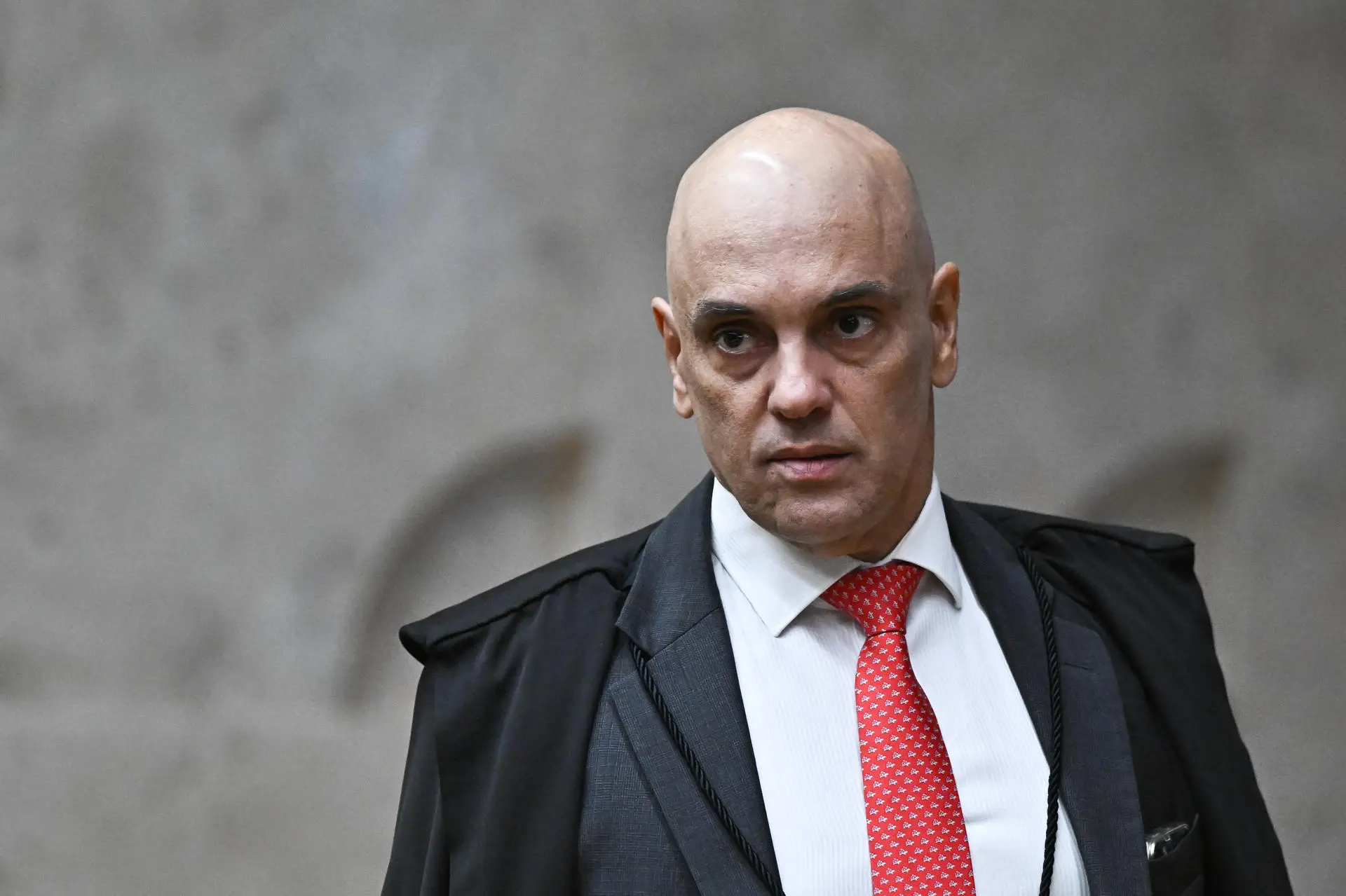 Porta-voz dos EUA classifica Alexandre de Moraes como “juiz ativista” após sanções do Tesouro 4 Porta-voz dos EUA classifica Alexandre de Moraes como “juiz ativista” após sanções do Tesouro - Imagem do artigo original