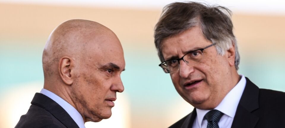 Moraes aciona PGR sobre pedido de reforço policial na casa de Jair Bolsonaro 4 Moraes aciona PGR sobre pedido de reforço policial na casa de Jair Bolsonaro - Imagem do artigo