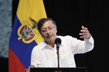 Petro afirma que “Cartel de los Soles” é criação dos EUA para justificar ações contra Maduro 3 ocrente 1756210326