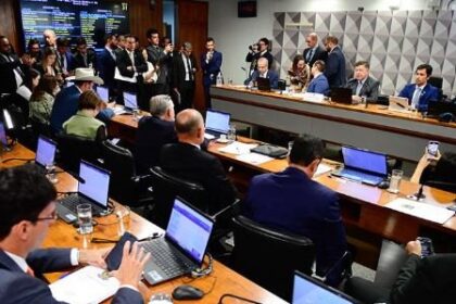 CPMI das fraudes no INSS cogita chamar dez ex-presidentes do instituto e três ex-ministros 27 ocrente 1756211336