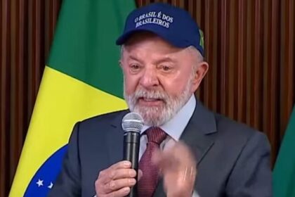 Lula acusa Eduardo Bolsonaro de traição e pressiona Congresso por punição 12 ocrente 1756216775