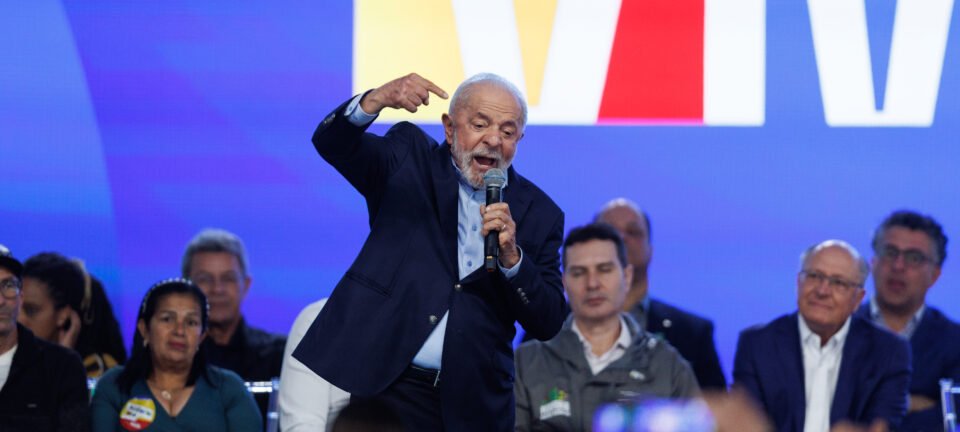 Lula intensifica pré-campanha e oposição acusa uso da máquina federal 4 Lula intensifica pré-campanha e oposição acusa uso da máquina federal - Imagem do artigo