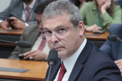 Lindbergh Farias revê posição e elogia Alexandre de Moraes como “defensor da democracia” 3 ocrente 1756265263