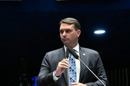 Advogados de Bolsonaro contestam pedido da PF para vigilância 24h dentro da residência 30 ocrente 1756268835