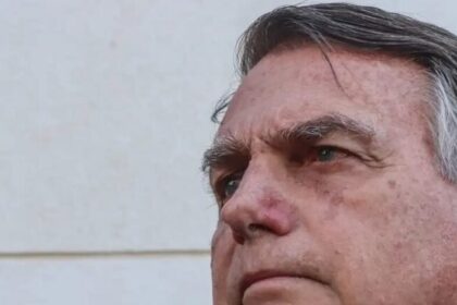 Família Bolsonaro chama de “humilhação” a ordem do STF para vigilância 24 horas do ex-presidente 9 ocrente 1756301273