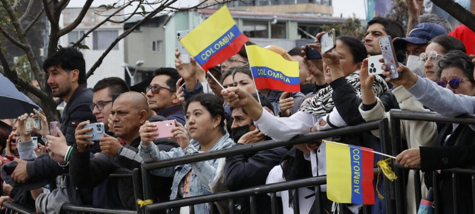 Adolescente que atacou senador colombiano Miguel Uribe Turbay recebe pena de 7 anos 4 Adolescente que atacou senador colombiano Miguel Uribe Turbay recebe pena de 7 anos - Imagem do artigo