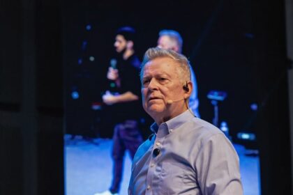 Pastor Randy Clark prevê “onda de avivamento” e confirma Voice of the Apostles 2025 em Sumaré (SP) 12 ocrente 1756353426