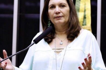 Comissão de Comunicação aprova projeto que amplia proteção a críticas contra órgãos públicos 30 ocrente 1756370508
