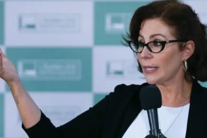 Justiça italiana mantém prisão de Carla Zambelli e aponta risco de fuga 30 ocrente 1756390366