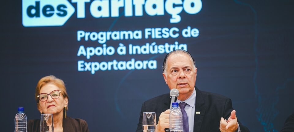 Santa Catarina lança pacote de apoio a empresas e empregados prejudicados pelo tarifaço dos EUA 4 Santa Catarina lança pacote de apoio a empresas e empregados prejudicados pelo tarifaço dos EUA - Imagem do artigo