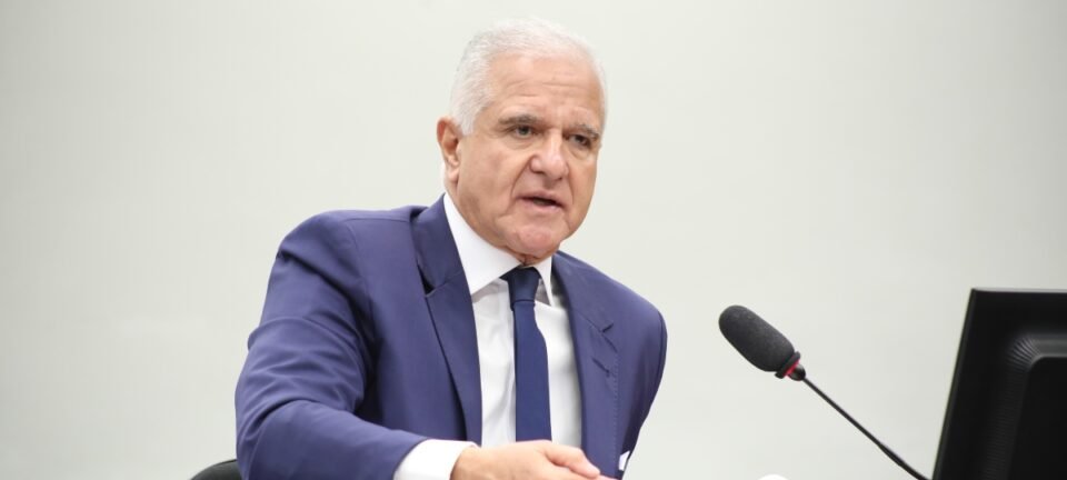 Deputado calcula fraude do PCC nos combustíveis em R$ 62 bilhões anuais e defende nova agência de controle 4 Deputado calcula fraude do PCC nos combustíveis em R$ 62 bilhões anuais e defende nova agência de controle - Imagem do artigo