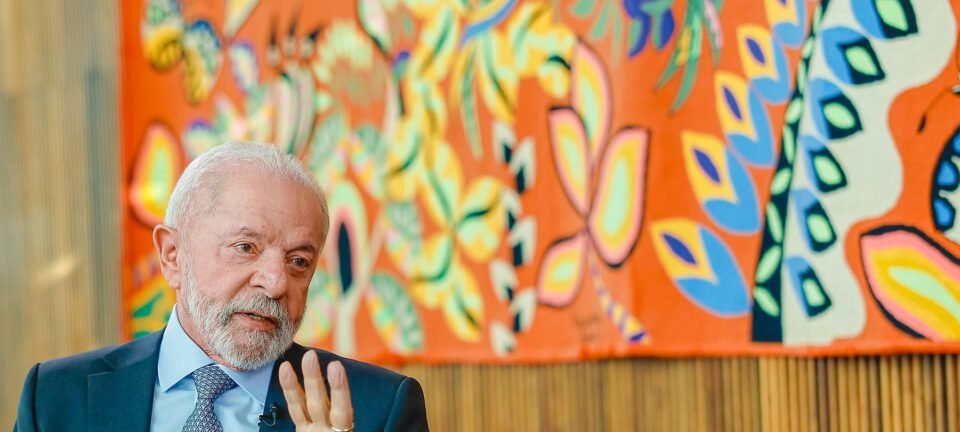 CNI pede cautela após Lula abrir caminho para Lei da Reciprocidade contra tarifa de 50% dos EUA 4 CNI pede cautela após Lula abrir caminho para Lei da Reciprocidade contra tarifa de 50% dos EUA - Imagem do artigo