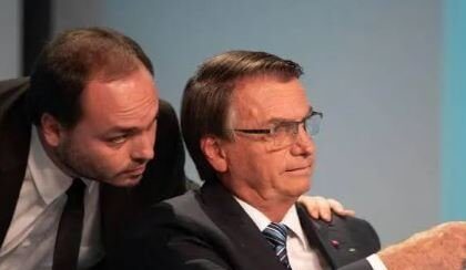 Carlos Bolsonaro diz que ex-presidente está sem apetite e com crises de vômito durante prisão domiciliar 6 ocrente 1756538987