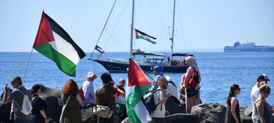 Integrantes do PSOL embarcam em flotilha que tenta romper bloqueio israelense à Faixa de Gaza 4 Integrantes do PSOL embarcam em flotilha que tenta romper bloqueio israelense à Faixa de Gaza - Imagem do artigo