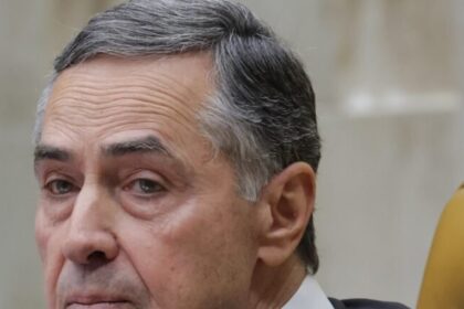 Ex-escritório de Barroso é contratado pela AGU para contestar sanções dos EUA 18 ocrente 1756613504
