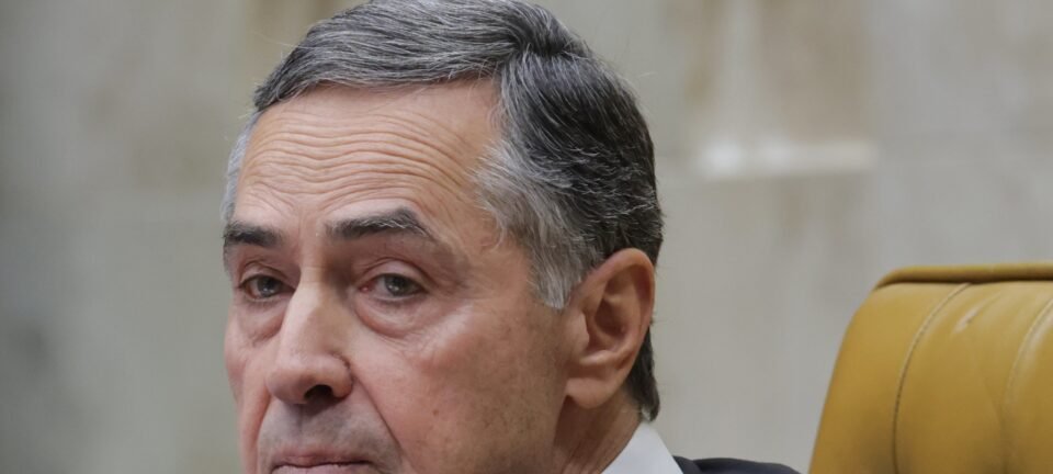 Ex-escritório de Barroso é contratado pela AGU para contestar sanções dos EUA 4 Ex-escritório de Barroso é contratado pela AGU para contestar sanções dos EUA - Imagem do artigo