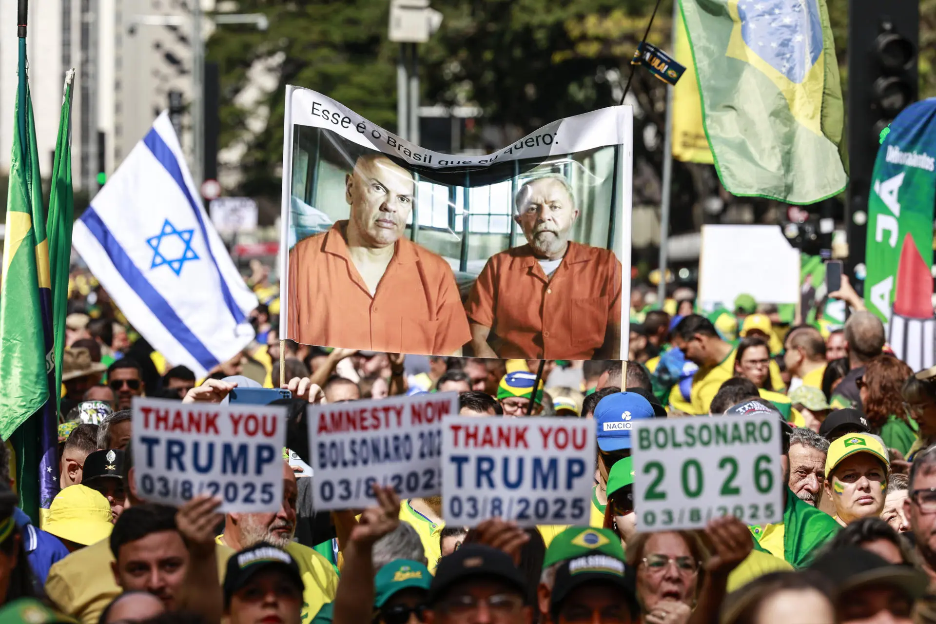 Protestos em capitais brasileiras pedem impeachment de Alexandre de Moraes e do presidente Lula - Imagem do artigo original