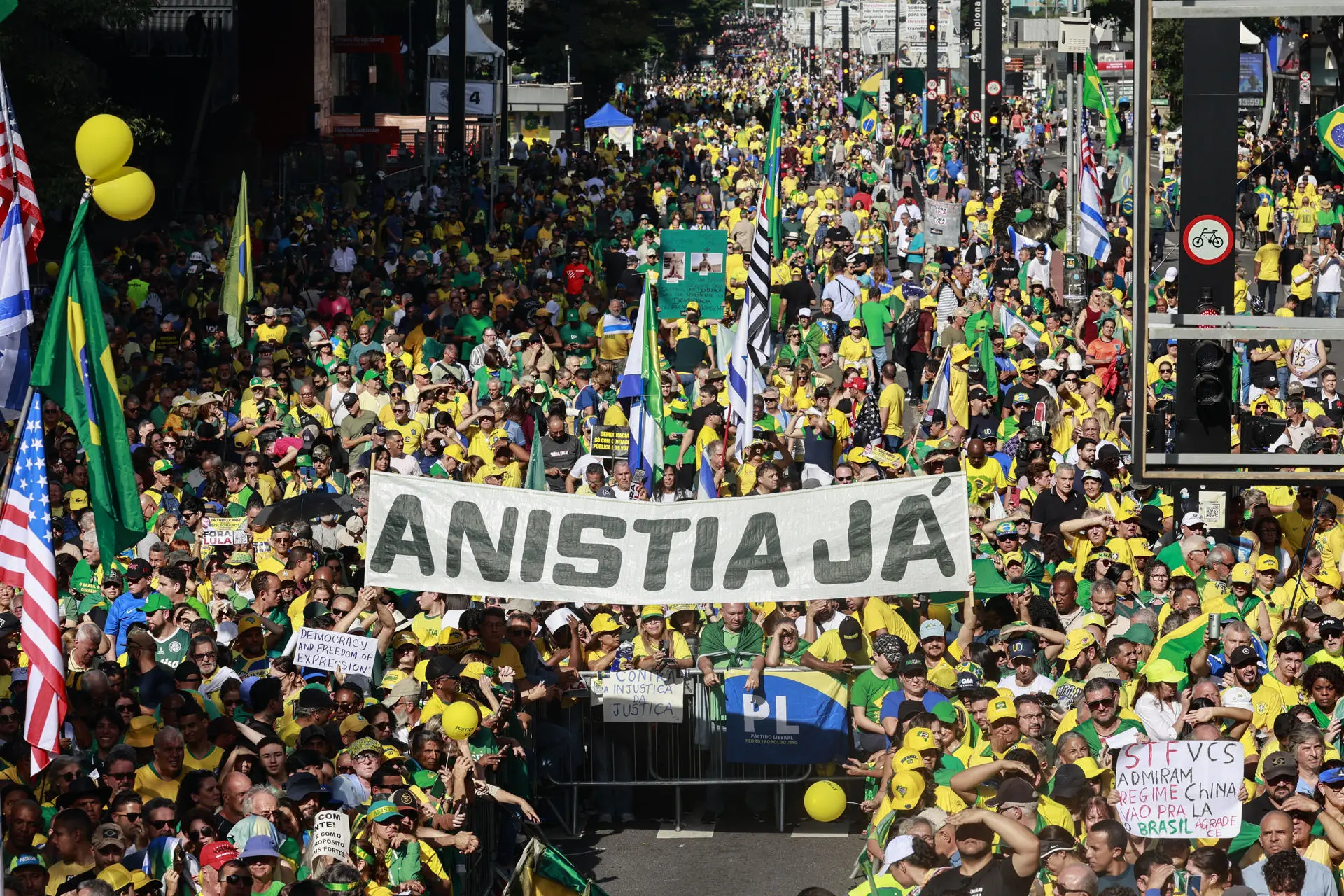 Oposição celebra mobilização em todo o país e mira anistia e impeachment de Moraes 4 Oposição celebra mobilização em todo o país e mira anistia e impeachment de Moraes - Imagem do artigo original