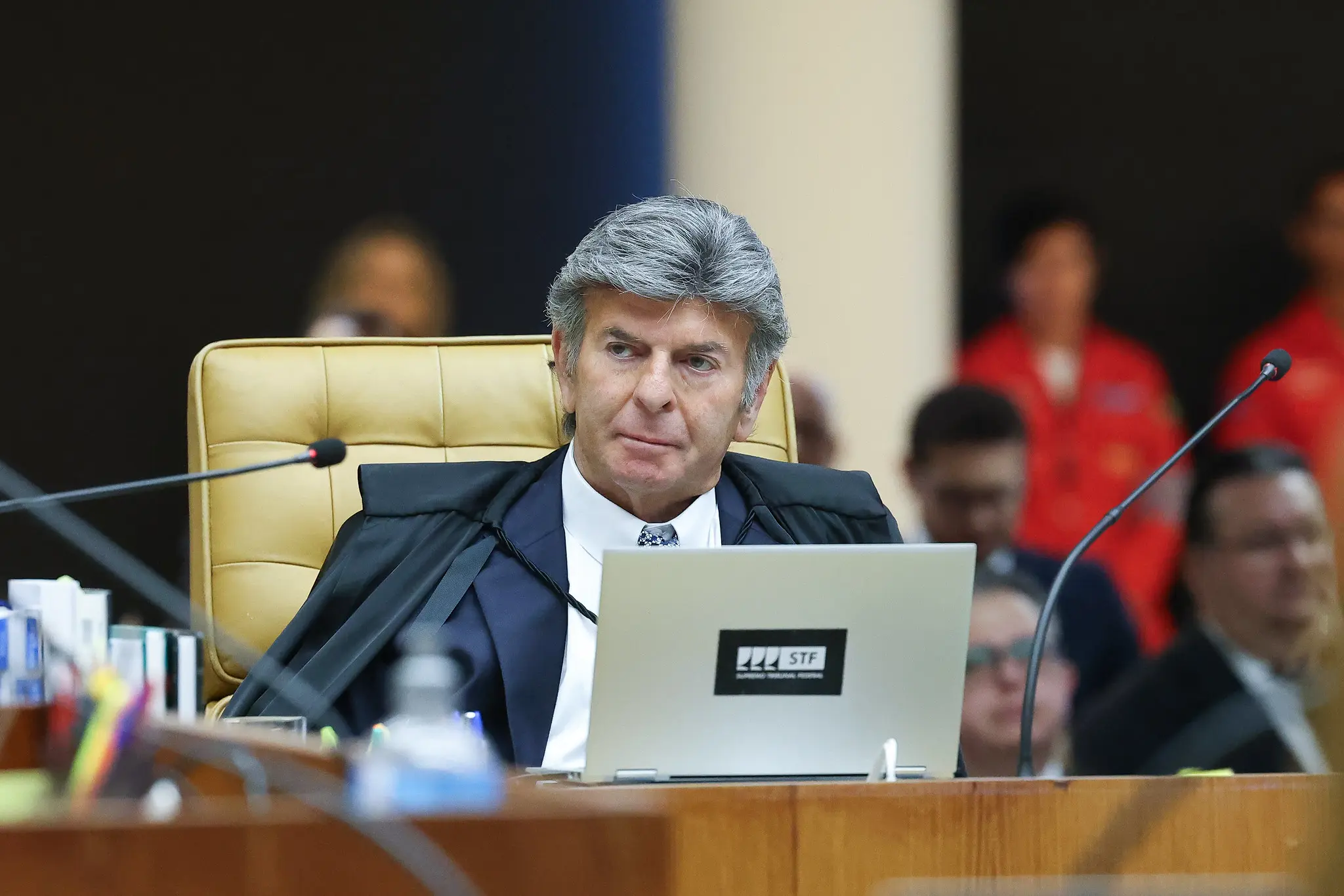 Fux rejeita pedido para converter prisão de Daniel Silveira em domiciliar - Imagem do artigo original