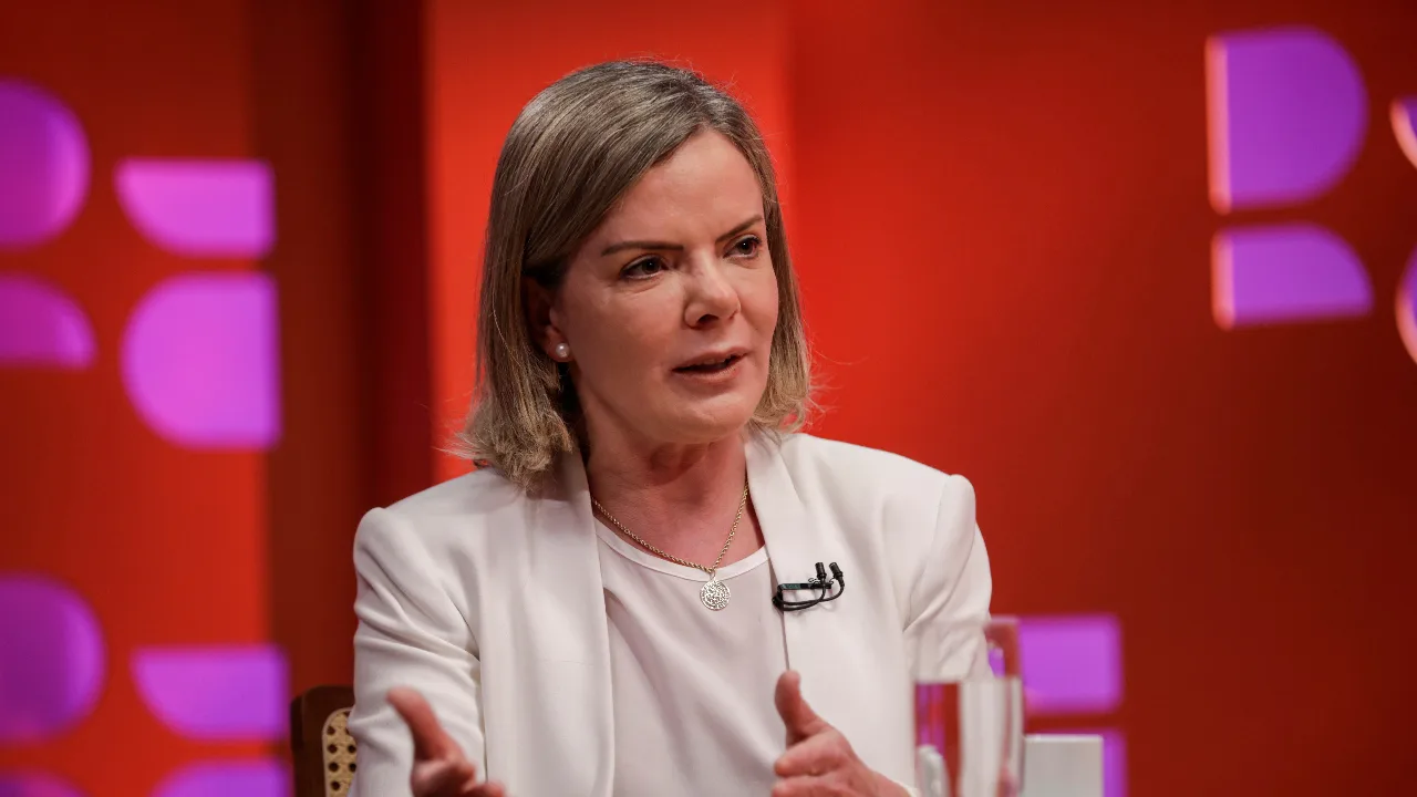 Gleisi Hoffmann cobra União Brasil e PP por silêncio diante de sanções dos EUA 4 Gleisi Hoffmann cobra União Brasil e PP por silêncio diante de sanções dos EUA - Imagem do artigo original