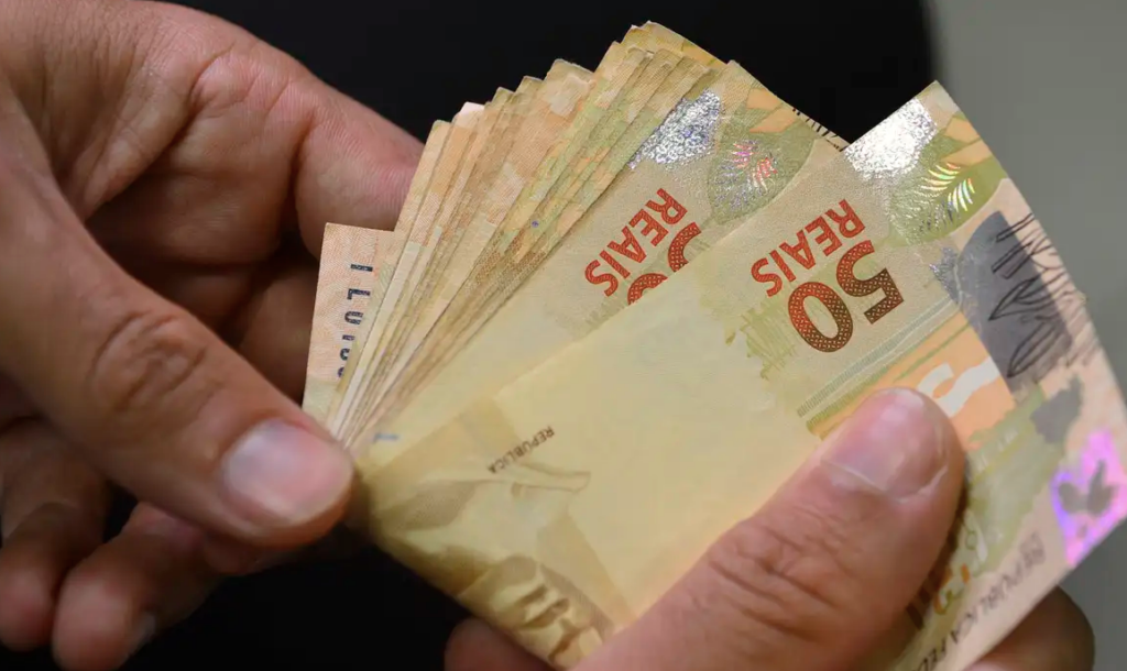 INSS inicia devolução de descontos indevidos a mais de 1,2 milhão de beneficiários 4 INSS inicia devolução de descontos indevidos a mais de 1,2 milhão de beneficiários - Imagem do artigo original