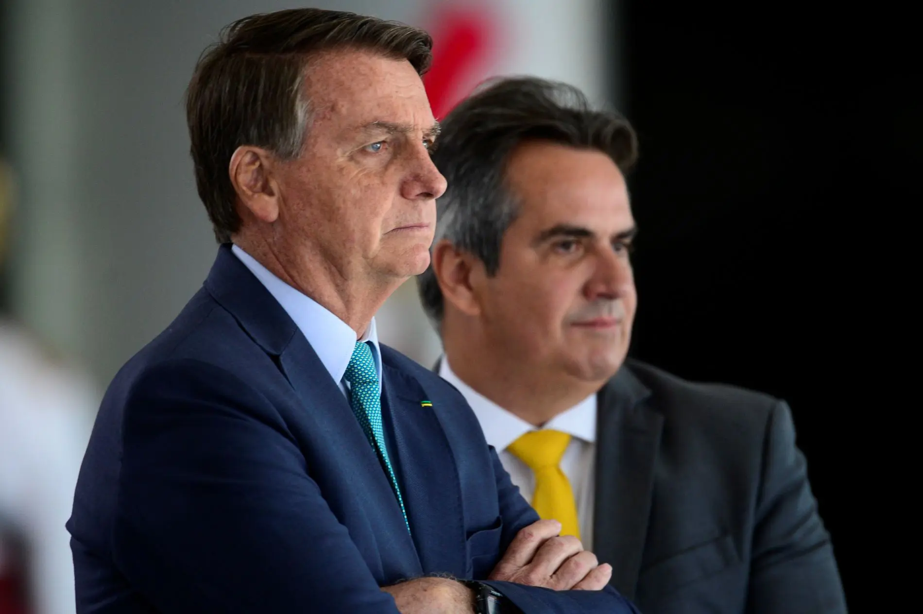 Ciro Nogueira visita Bolsonaro em prisão domiciliar e relata “tristeza, mas firmeza” 4 Ciro Nogueira visita Bolsonaro em prisão domiciliar e relata “tristeza, mas firmeza” - Imagem do artigo original