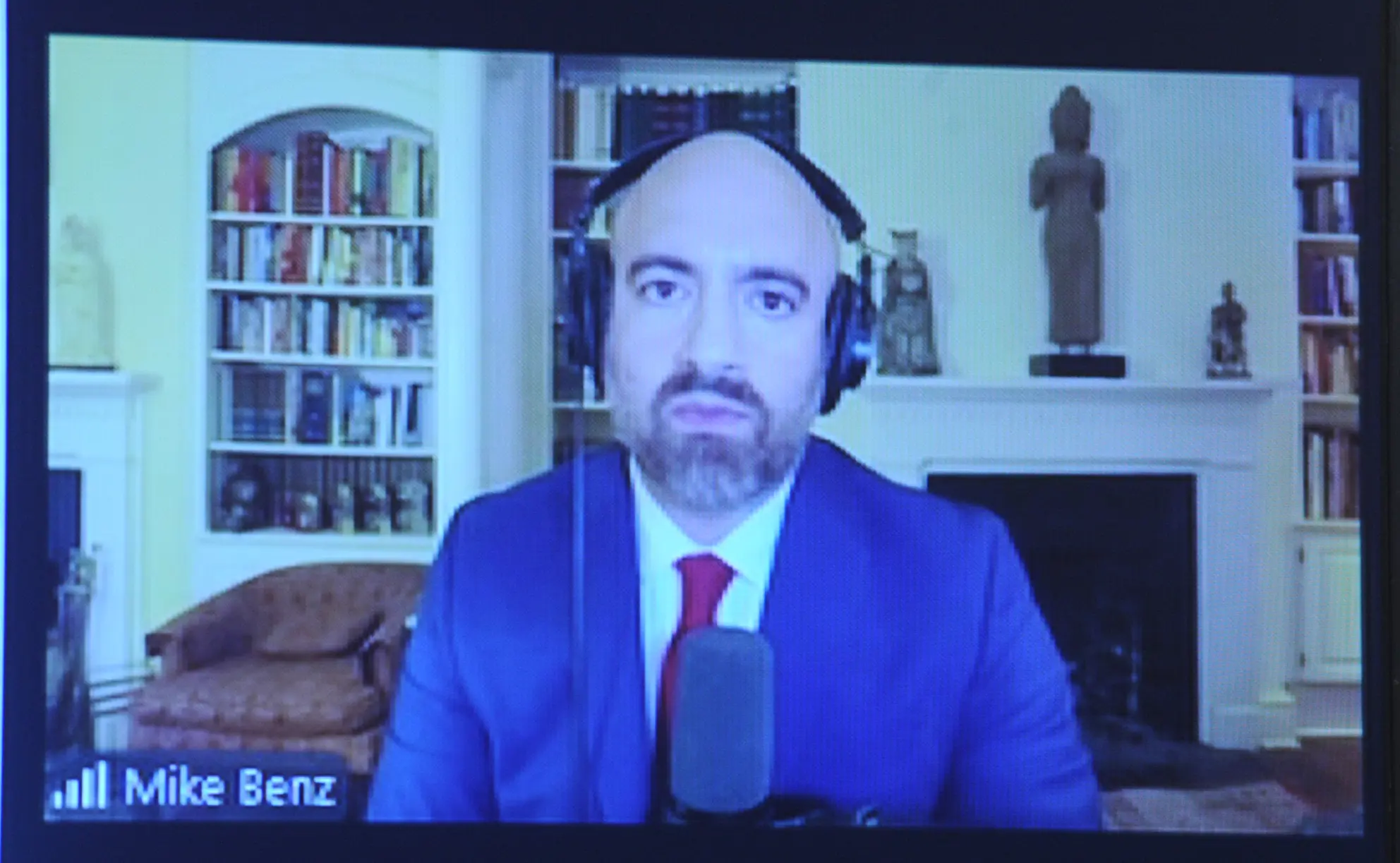 Ex-secretário dos EUA diz que CIA alertou governo Bolsonaro para não contestar urnas de 2022 4 Ex-secretário dos EUA diz que CIA alertou governo Bolsonaro para não contestar urnas de 2022 - Imagem do artigo original