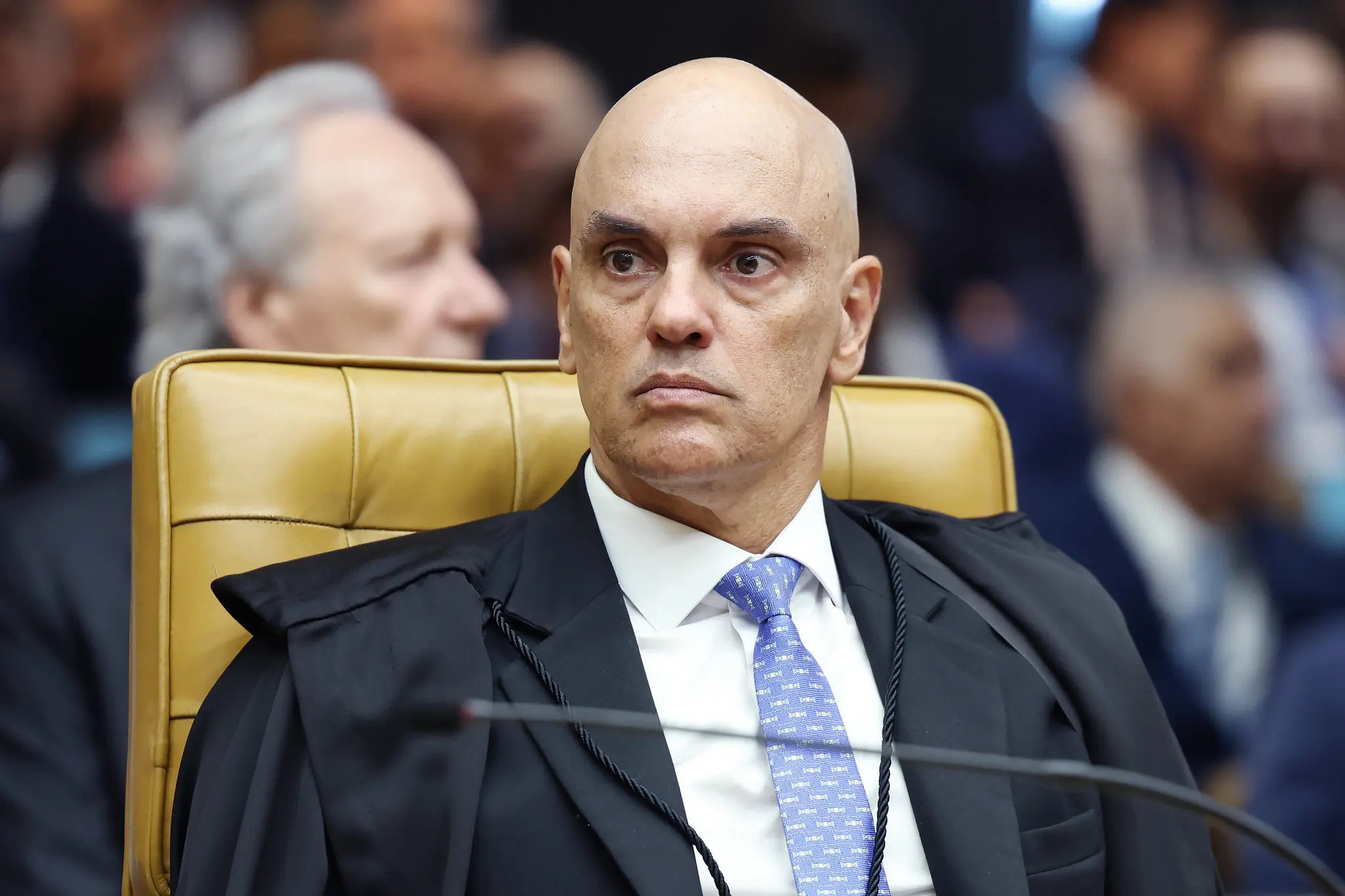 STF aplica 17 anos de prisão a homem que se sentou na cadeira de ministro durante atos de 8 de Janeiro 4 STF aplica 17 anos de prisão a homem que se sentou na cadeira de ministro durante atos de 8 de Janeiro - Imagem do artigo original