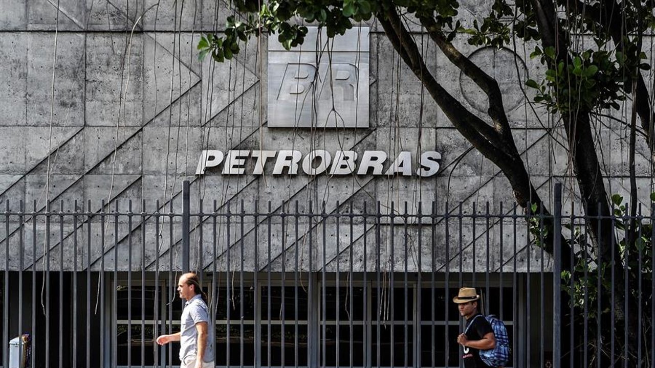 Dividendo aquém do esperado derruba valor de mercado da Petrobras em quase R$ 32 bilhões 4 Dividendo aquém do esperado derruba valor de mercado da Petrobras em quase R$ 32 bilhões - Imagem do artigo original