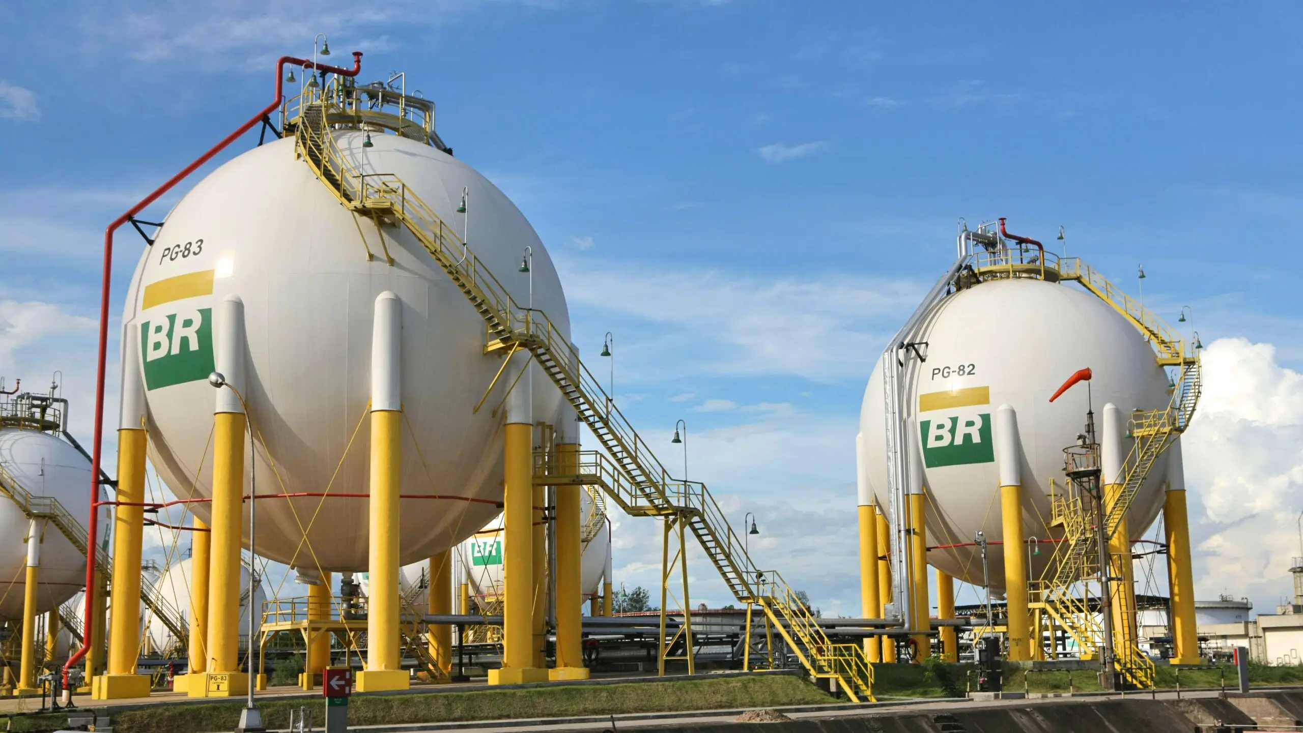 Retorno da Petrobras à distribuição de GLP eleva receio de intervenção e pressiona ações - Imagem do artigo original