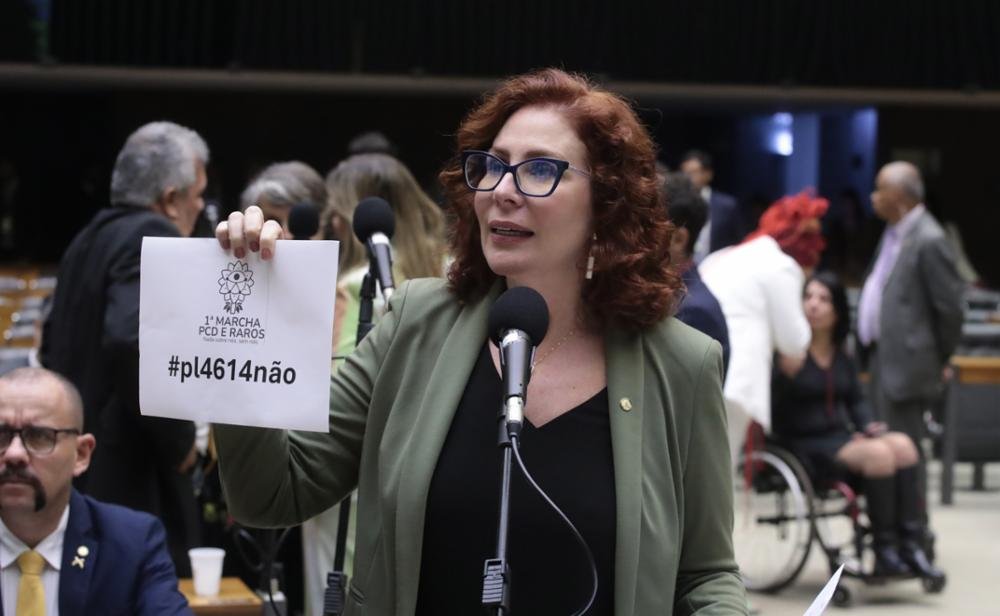 STF volta a julgar Carla Zambelli por porte ilegal de arma nesta sexta-feira - Imagem do artigo original