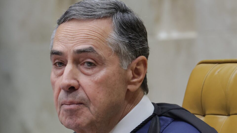 Especulações sobre eventual saída de Barroso do STF ganham força e movimentam interessados na vaga 4 Especulações sobre eventual saída de Barroso do STF ganham força e movimentam interessados na vaga - Imagem do artigo original