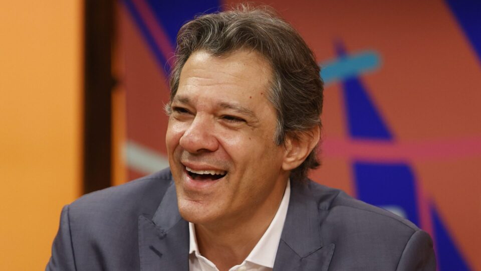Pacote contra tarifaço fica fora da meta fiscal e reabre discussão sobre contabilidade criativa 4 Pacote contra tarifaço fica fora da meta fiscal e reabre discussão sobre contabilidade criativa - Imagem do artigo original
