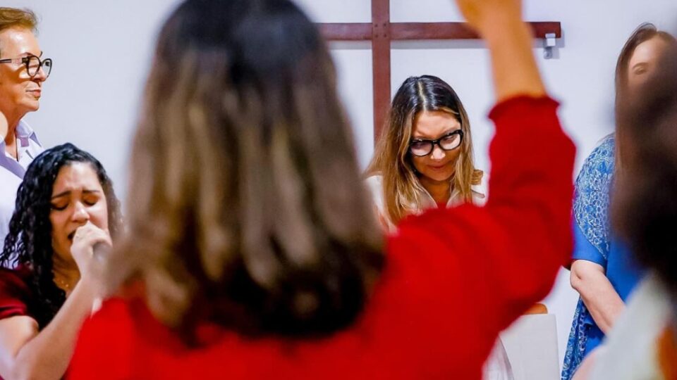 Janja amplia diálogo com evangélicos após aumento de rejeição a Lula 4 Janja amplia diálogo com evangélicos após aumento de rejeição a Lula - Imagem do artigo original