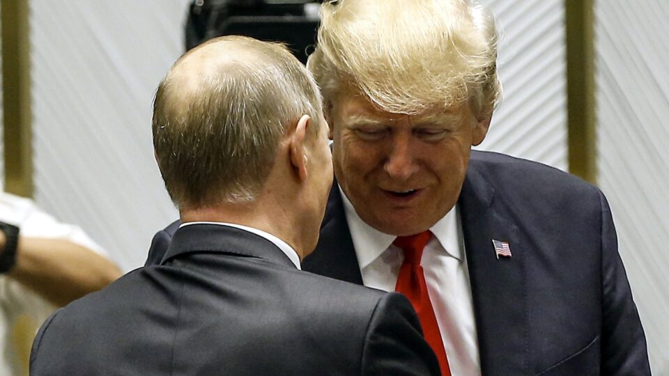 Trump afirma que decisão sobre territórios é da Ucrânia e que EUA não negociarão por Kiev 4 Trump afirma que decisão sobre territórios é da Ucrânia e que EUA não negociarão por Kiev - Imagem do artigo original