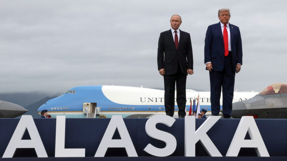 Cúpula Trump-Putin no Alasca provoca reações contrastantes na União Europeia, Rússia e Ucrânia 4 Cúpula Trump-Putin no Alasca provoca reações contrastantes na União Europeia, Rússia e Ucrânia - Imagem do artigo original