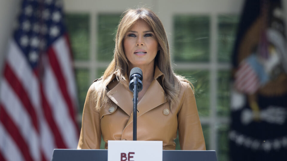 Zelensky agradece a Melania Trump por carta a Putin sobre crianças ucranianas deportadas 4 Zelensky agradece a Melania Trump por carta a Putin sobre crianças ucranianas deportadas - Imagem do artigo original