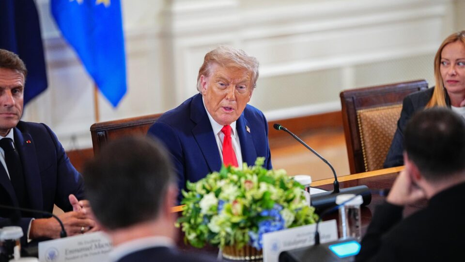Trump reúne Zelensky e chefes europeus na Casa Branca para tratar da guerra na Ucrânia 4 Trump reúne Zelensky e chefes europeus na Casa Branca para tratar da guerra na Ucrânia - Imagem do artigo original
