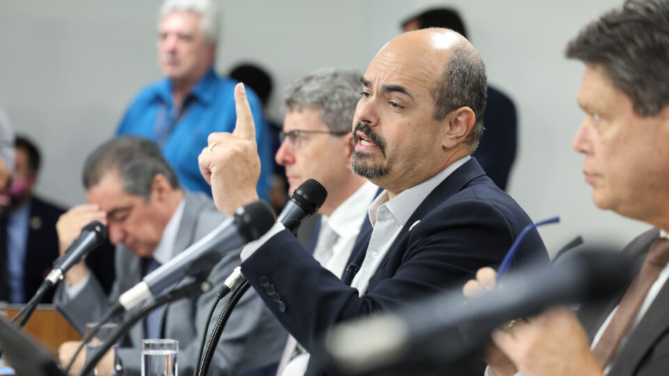 Governo de Minas acelera tramitação de projetos para entrar no Propag antes de 30 de outubro 4 Governo de Minas acelera tramitação de projetos para entrar no Propag antes de 30 de outubro - Imagem do artigo original