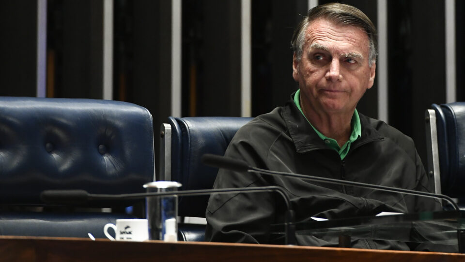 PF indici​a Bolsonaro e Eduardo; Moraes dá 48 h para defesa e mantém Malafaia sob investigação - Imagem do artigo original