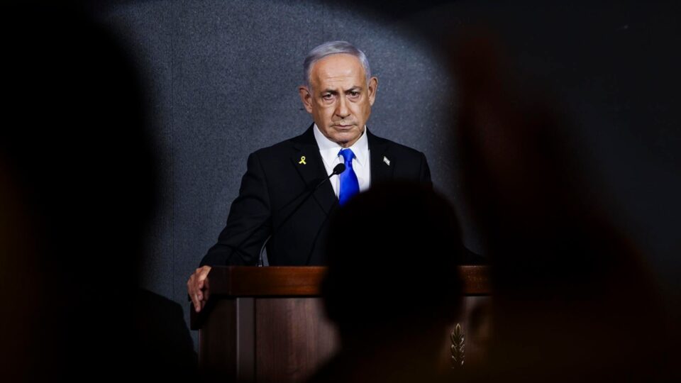 Netanyahu lamenta ataque a hospital em Gaza, chama episódio de “trágico acidente” e ordena investigação - Imagem do artigo original