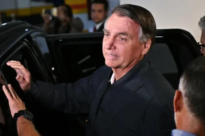 Imprensa estrangeira destaca prisão domiciliar imposta a Bolsonaro pelo STF 9 rss featured 15511 1754351033