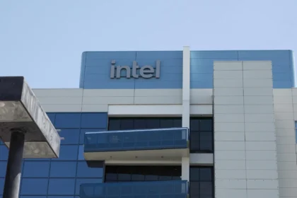 Trump pede renúncia do CEO da Intel por ligações empresariais com a China 20 rss featured 16123 1754594849